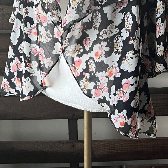 POEMA Open-Front Cardigan in Black/Floral Print LG - Picture 2 of 11